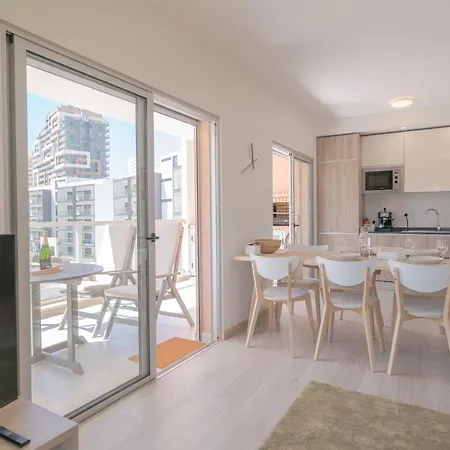 Premium - Rua Agosto Azul * Портіман