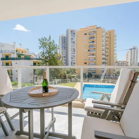 Διαμέρισμα Premium - Rua Agosto Azul